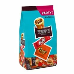 Wholesale 🌟 Candy & Chocolate Hershey's Assorted Miniature Size Party Pack, 33.38 Oz. (HEC20243) ⌛