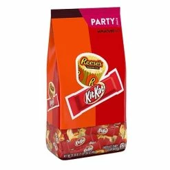 Top 10 ๐ Candy & Chocolate Hershey's Assorted Mini Reese's & Kit Kat, 33.36 Oz. (HEC40040) โจ