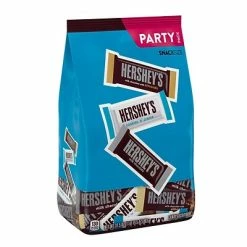 Wholesale 😉 Candy & Chocolate HERSHEY'S Chocolate And White Creme Assortment Snack Size 🍬 Candy Bars, Bulk, 31.5 Oz, Party Bag (3400093933) 🔔